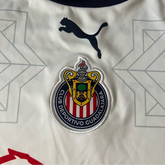 Puma Men's Chivas Authentic Away Jersey Kit 22/23 Size Small - Picture 2 of 7